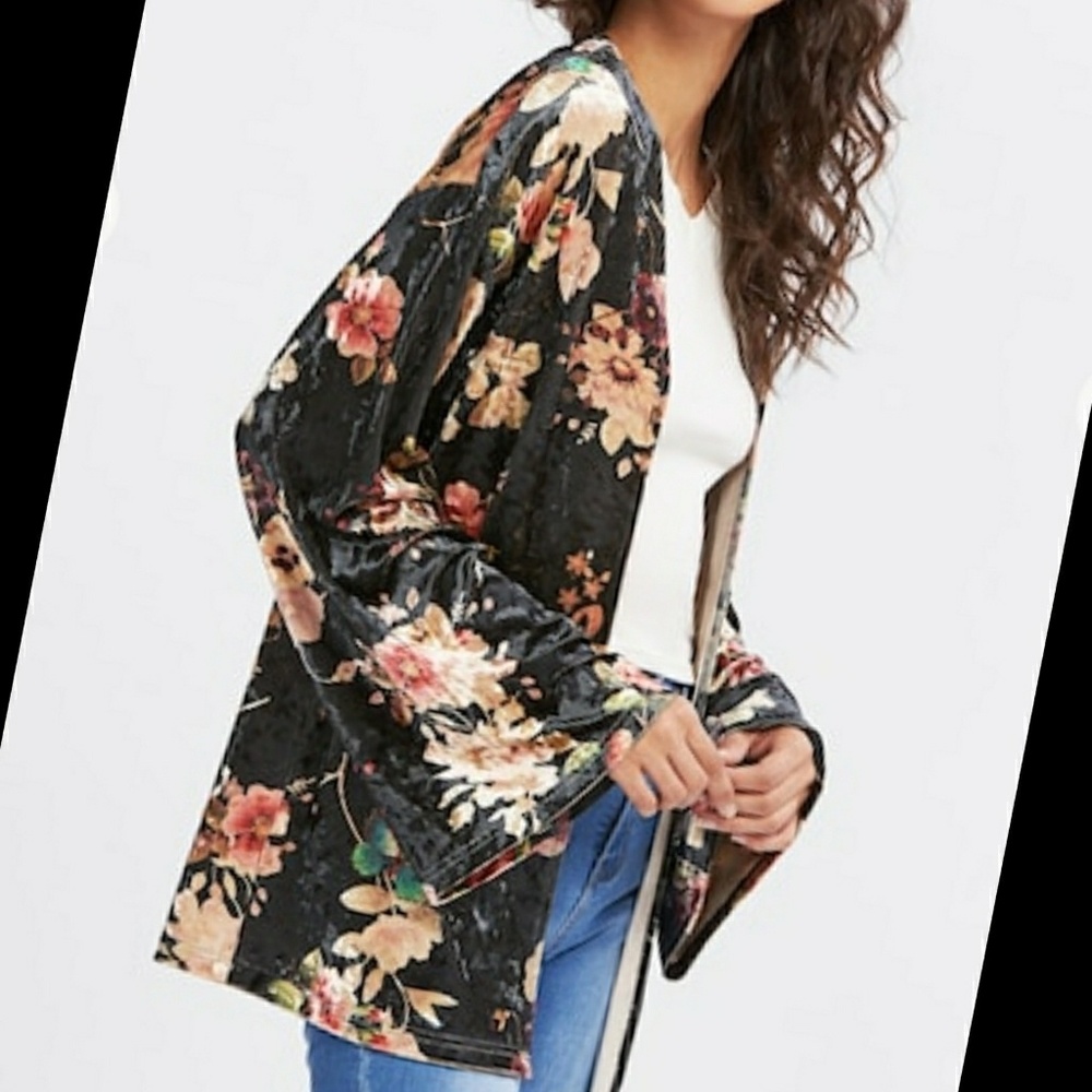Crushed Velvet Floral Kimono - Picture 6 of 7